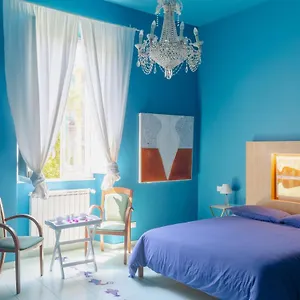 Tarshito Gallery House Рим